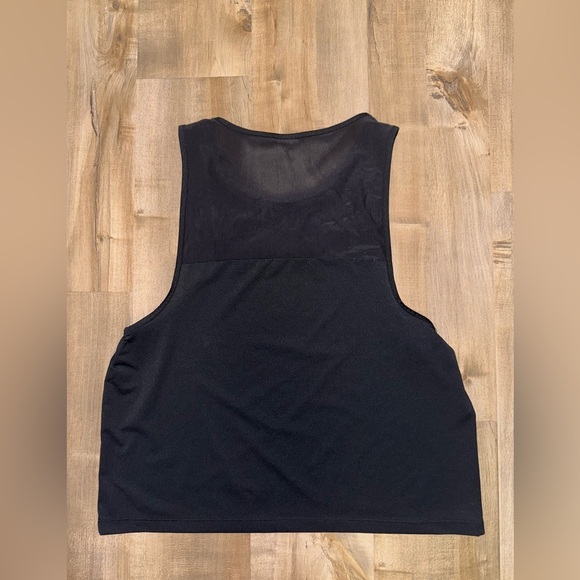 Gymshark Women’s Black Training Mesh Top Size Medium - Picture 5 of 5